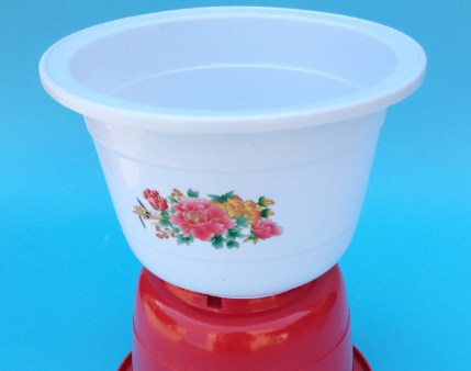 塑料制品要想去黃，還需使用熒光增白劑！